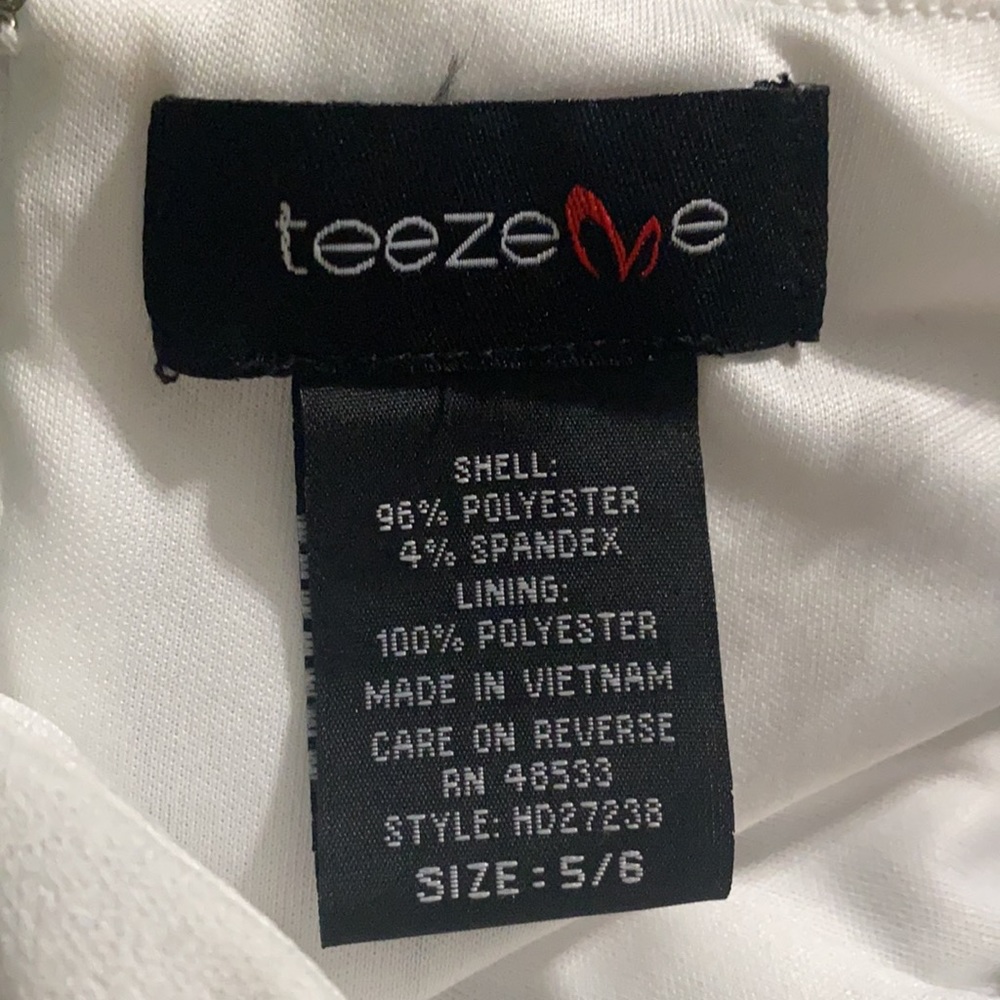 Teeze Me Romper - Picture 4 of 5